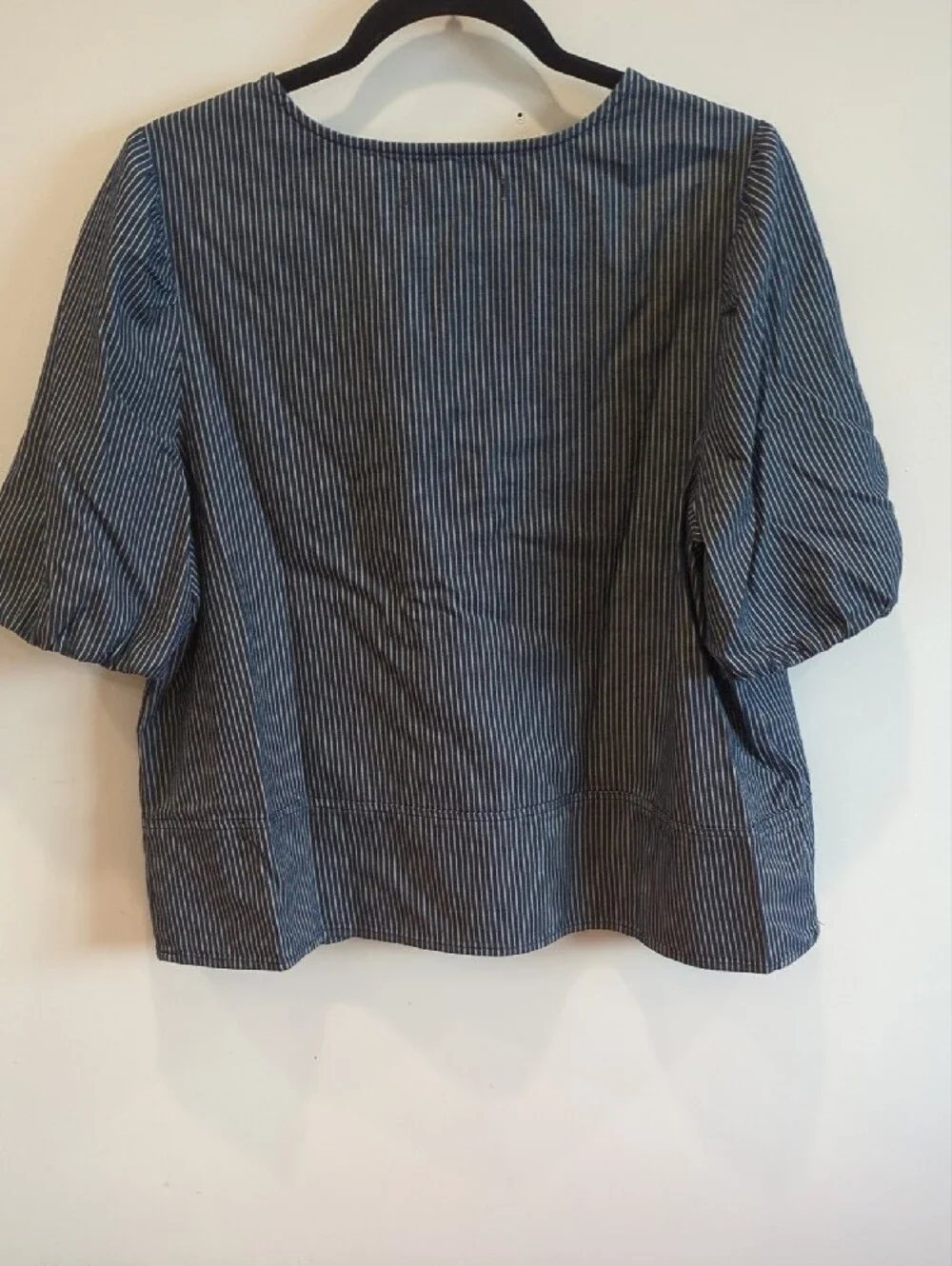 Preppy Nautical Americana Coastal LOFT Navy Pinstripe Tie Front Boxy Top Sz Lg